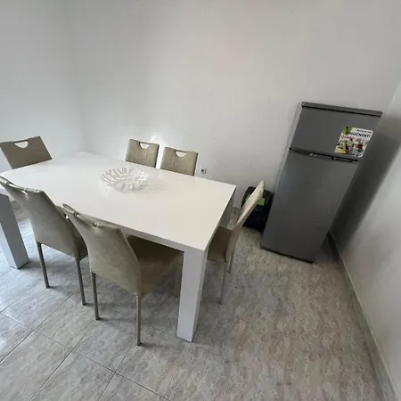 Milan Apartman *