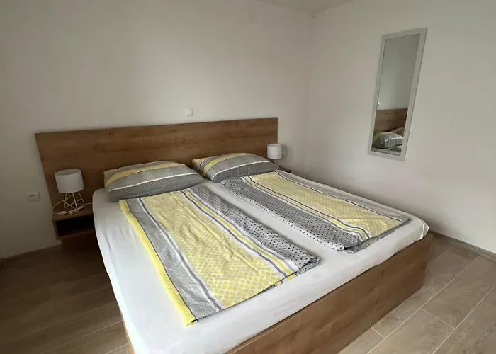 Apartament Milan Lopar