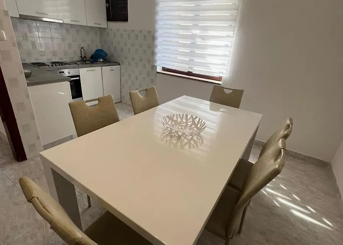 Milan Appartement Lopar